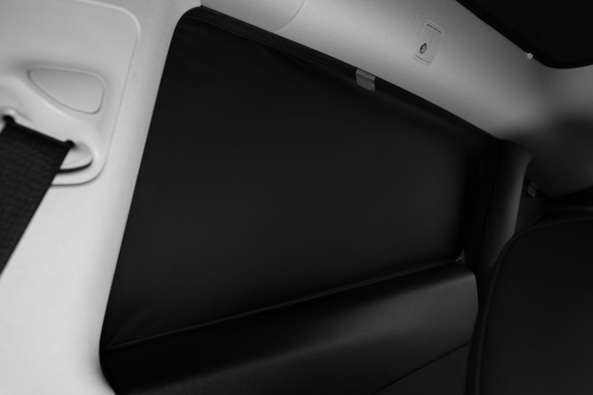 Side + Rear Liftgate Window Sunshade for Model Y-7